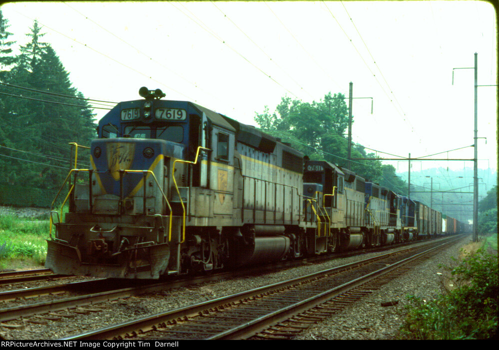 DH 7619 leads WR-7